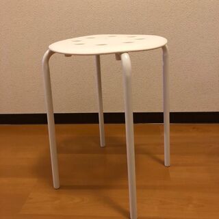 【IKEA】スツールの画像