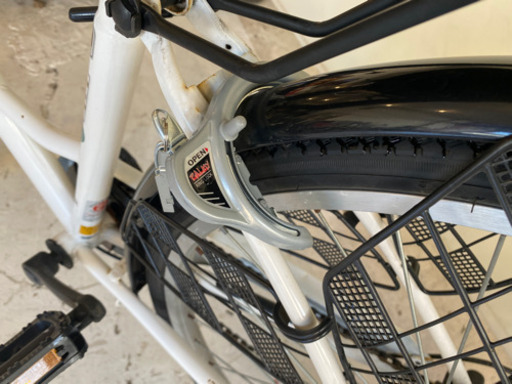 26インチ自転車　6段  ホワイト
