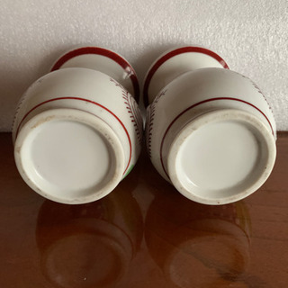 仏具（陶器の花たて）2個の画像