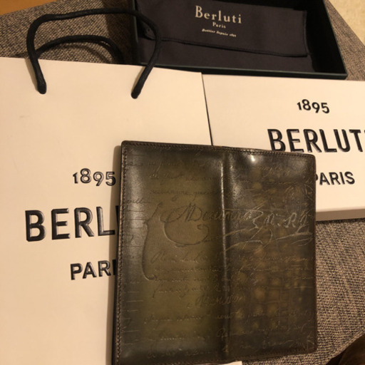 Berluti パティーヌ、イリュージョン加工　ダブルスタンプ