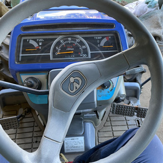 イセキ トラクター　22馬力　ロータリー付の画像