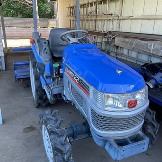 イセキ トラクター　22馬力　ロータリー付の画像