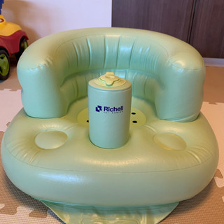 リッチェル　ふかふかベビーチェア　バスチェア