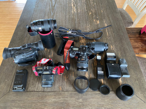Canon一眼レフカメラ、保管ボックス（ジャンク）（お取引中）