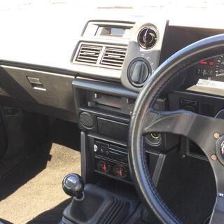後期 62年3月登録 AE86 カローラレビン あんまりがちゃがちゃにいじっていない個体です。ロールバー取り外しあともありません。の画像