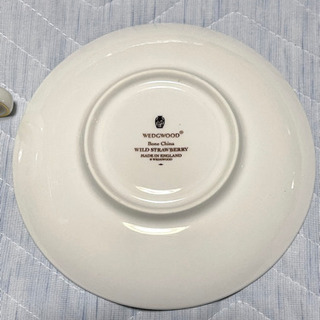 ウエッジウッド　ワイルドストロベリー　ティーカップ＆ソーサの画像