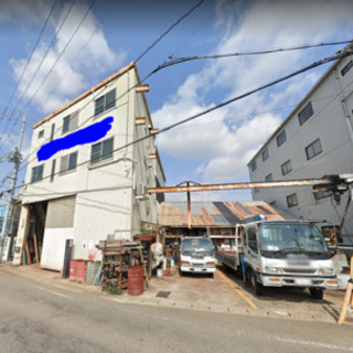 工場軽作業場テナント♫動力電源でウィンチ3箇所あり♫中型車サイズ...