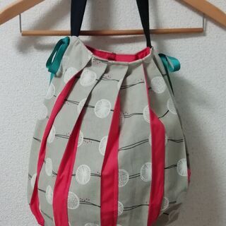【お値下げ中】【ハンドメイド】未使用　美品　バックの画像