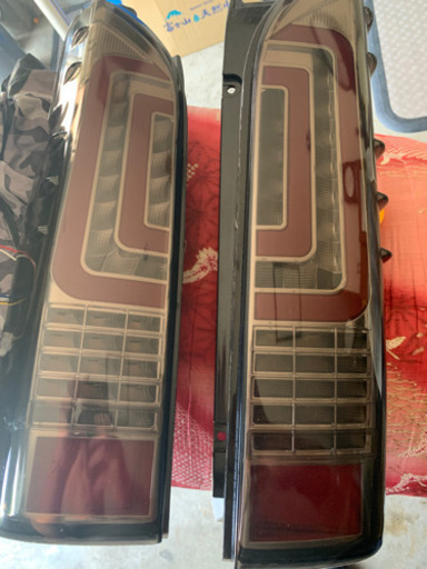 ハイエース200系　テール　欲しい方