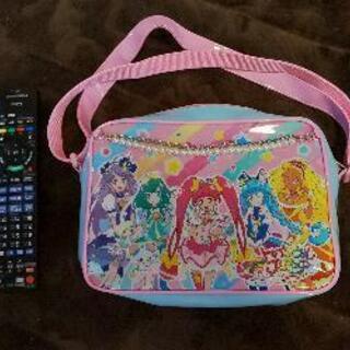 プリキュアのバッグとお財布