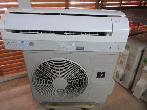 K02403　シャープ　中古エアコン　主に6畳用　冷2.2kw／暖2.5kw