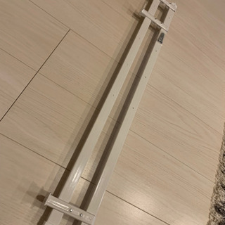 カーテンレール(ダブル)伸縮式（ニトリ）【お譲り先が決まりました】