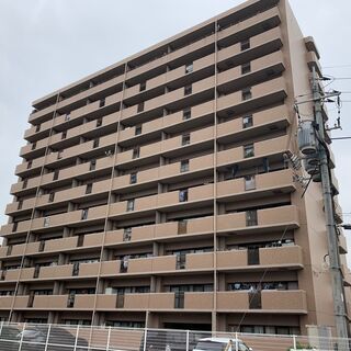 ３LDK＋駐車場付きの分譲マンションの賃貸です。全部屋（４部屋）...