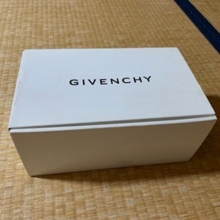 ジバンシー　コーヒーカップとソーサーセット