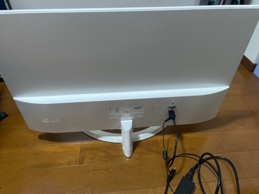 今夜限定！美品！2019年製造　LGモニター31.5インチ