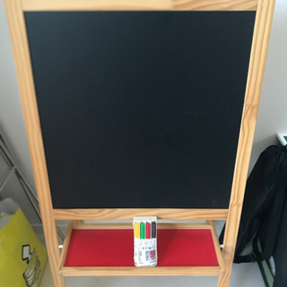 IKEA イーゼル　差し上げます。の画像