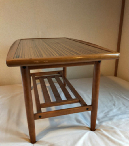 カリモク　テーブル