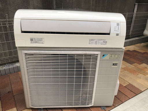 ダイキン　18畳　中古エアコン