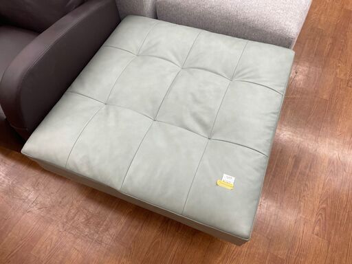 アクタス　レザー大型スツール　グレー