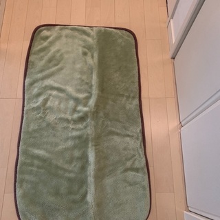 🟣柄系膝がけ⁈ﾘﾊﾞｰｼﾌﾞﾙ縦92cm✖︎横54cmになります💠0円の画像