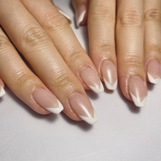 十三ジェルネイル施術💅