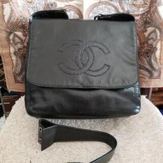 CHANELココマークレザーバッグ