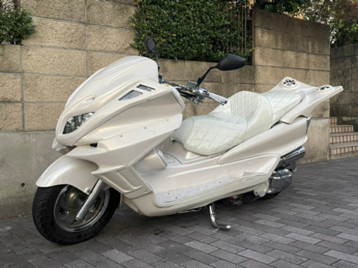 爆音‼︎スピーカー６発‼︎【YAMAHA マジェスティ】LEDレインボー‼︎ 陸送可‼︎