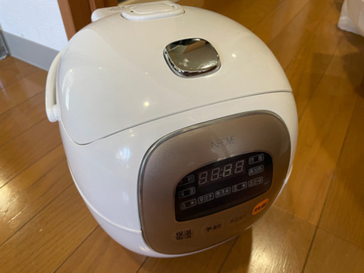 炊飯器（NEOVE）