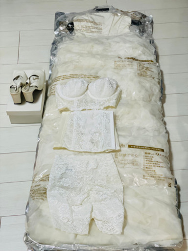 【激安】ウエディングドレス・シューズ・インナー3点セット