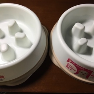 【受け渡し者決定】犬用・早食い防止餌皿