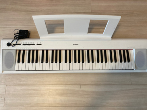 鍵盤楽器、ピアノ YAMAHA piaggero np-12