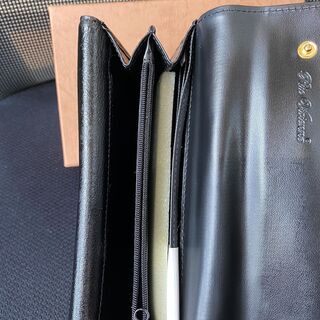 店頭販売済💝Rue　Vivienne　 メンズ　革財布💝の画像