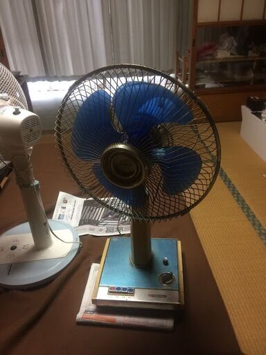 中古 TOSHIBA 扇風機 H-30AW 昭和レトロになります