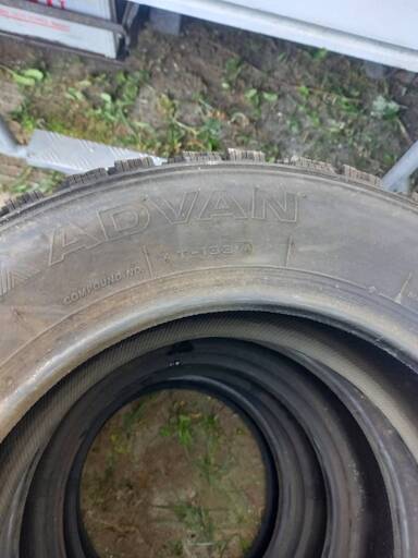 Y!　 YOKOHAMA（ヨコハマ） ADVAN ラリースタッドレス　ＷＲ26 競技用ラリースタッドレス（公道走行可） 195/65R
