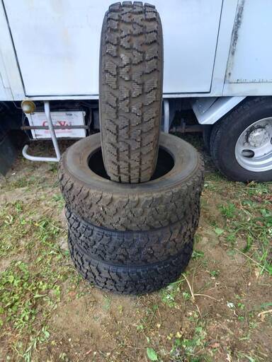 Y!　 YOKOHAMA（ヨコハマ） ADVAN ラリースタッドレス　ＷＲ26 競技用ラリースタッドレス（公道走行可） 195/65R15 900 タイヤ4本セット