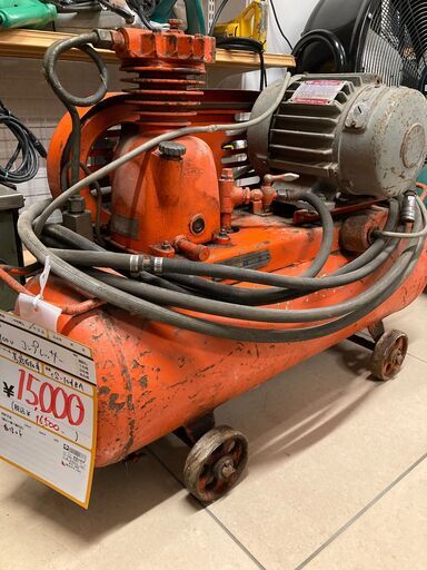 【中古】【動作OK】萬歳自動車　エアコンプレッサー　CS-104BA　16500円（税込）