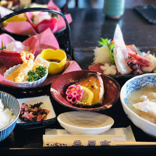 7/23のお昼に金沢でランチ出来る方☺️