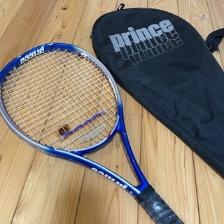 テニスラケット2本・バック1個の3点セット　BRIDGESTONE ・prince 2本の画像