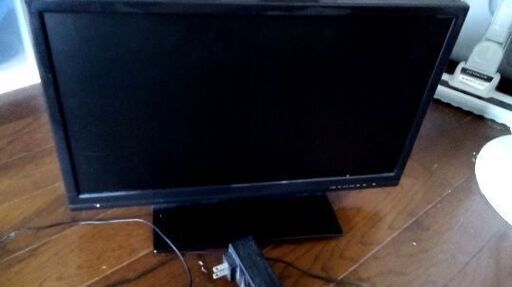 20型デジタルハイビジョンLED液晶テレビ model ZM-20TV