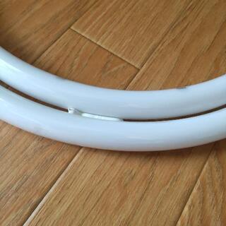 ツインパルック100形(Panasonic)FHD100ECWクール色の画像