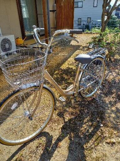 最終値下げ。お盆前まで限定　ほとんど乗っておりません　10年保証付き　自転車