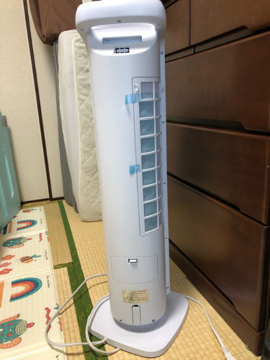(8月1日か2日引取限定)スリーアップ スリムタワー温冷風扇「ヒート\u0026クール」