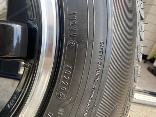 215-70-16ホイール付き　タイヤほぼ新品4本セット