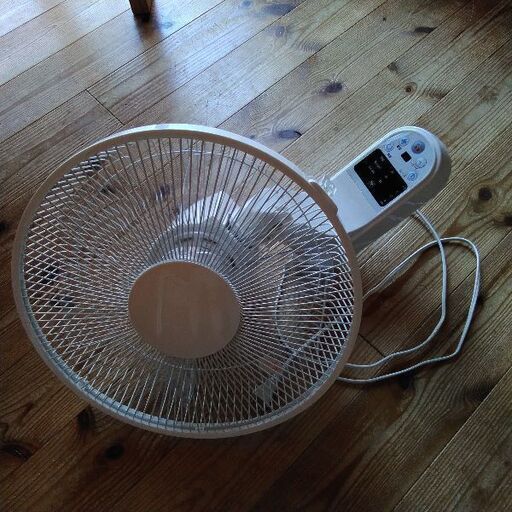 値下げしました！壁掛け扇風機