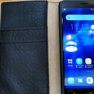 スマートフォン　Zenfone3　ZE520KLの画像