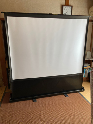 自立型スクリーン イズミコスモ