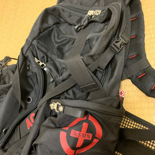 大容量　リュックサック　収納多数の画像