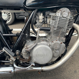 YAMAHA SR400の画像