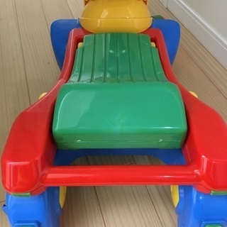 子供用室内カーの画像