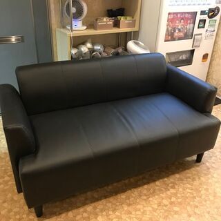 ソファ差し上げます。